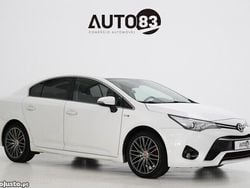Branco Usado 2016 Toyota Avensis Comfort Sedan | € 14.990