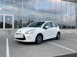 Branco Usado 2012 Citroën C3 Attraction Citadino | € 7.900 (Bom preço)