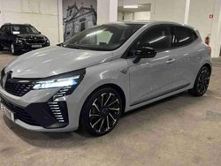 Cinza Usado 2024 Renault Clio V Esprit Alpine | € 20.400 (Preço elevado)