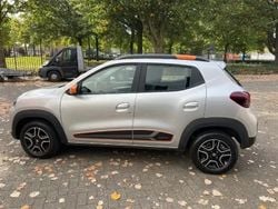 Cinza Usado 2021 Dacia Spring Comfort Citadino | € 11.500 (Preço justo)