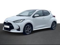 Branco (sólida) Usado 2024 Toyota Yaris Luxury Sedan | € 27.750 (Preço elevado)