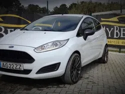 Branco Usado 2016 Ford Fiesta Titanium Citadino | € 10.490 (Preço justo)
