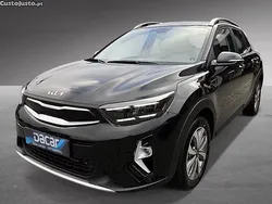 Preto Usado 2022 Kia Stonic SUV | € 13.499 (Bom preço)