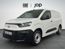 Branco Usado 2023 Fiat Doblò Monovolume | € 18.350 (Preço justo)