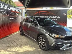 Cinzento Usado 2023 Fiat Tipo Cross | € 20.990 (Preço justo)