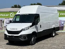 Branco Usado 2025 Iveco Daily | € 53.500