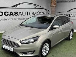 Cinzento Usado 2015 Ford Focus | € 13.900 (Caro)