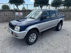 Azul Usado 2001 Mitsubishi L200 Pickup | € 13.950 (Preço justo)