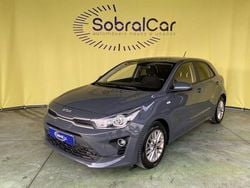 Cinzento Usado 2022 Kia Rio | € 16.000 (Preço justo)