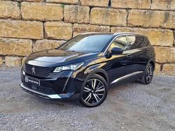 Preto Usado 2021 Peugeot 5008 GT Monovolume | € 28.950 (Preço justo)