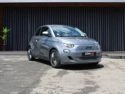 Cinzento Usado 2021 Fiat 500e Icon Citadino | € 18.250 (Preço justo)