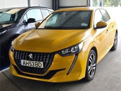 Outra Usado 2021 Peugeot 208 Allure Citadino | € 17.500 (Preço elevado)