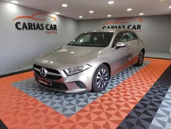 Cinza Usado 2019 Mercedes A180 | € 23.990 (Preço justo)