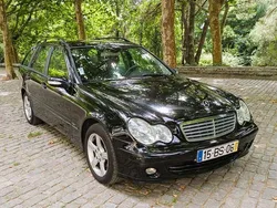 Usado 2005 Mercedes C220 Classic Carrinha | € 6.790 (Bom preço)