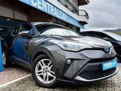 Cinzento Usado 2020 Toyota C-HR Comfort SUV | € 23.450 (Preço justo)