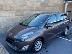 Usado 2009 Renault Scénic III Monovolume | € 6.000 (Super Preço)