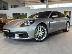 Cinzento Usado 2019 Porsche Panamera Sport Turismo Sedan | € 75.900 (Super Preço)