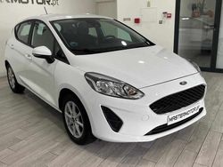 Branco Usado 2018 Ford Fiesta Trend Citadino | € 14.500