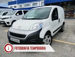 Branco Usado 2022 Fiat Fiorino Monovolume | € 12.990 (Preço justo)