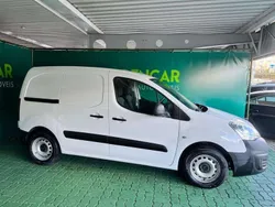 Branco Usado 2018 Citroën Berlingo Monovolume | € 11.880 (Preço justo)