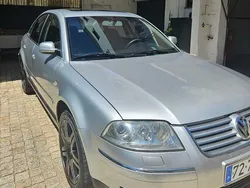 Usado 2000 VW Passat Highline Sedan | € 2.800