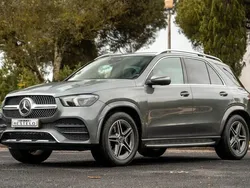 Cinza Usado 2019 Mercedes GLE300 SUV | € 59.990