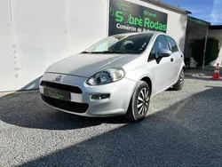 Cinzento Usado 2012 Fiat Punto Citadino | € 6.900 (Preço justo)