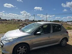 Usado 2011 Peugeot 206+ Citadino | € 4.600