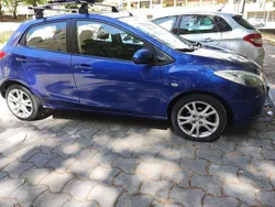 Verde Usado 2009 Mazda 2 Sedan | € 6.850