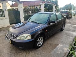 Usado 2000 Honda Civic Sedan | € 2.990