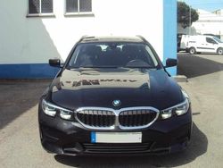 Preto Usado 2021 BMW 318 Carrinha | € 29.950 (Preço justo)