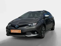 Cinza Usado 2018 Toyota Auris Hybrid Comfort Carrinha | € 19.990