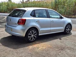 Cinzento Usado 2011 VW Polo Citadino | € 5.990 (Preço justo)