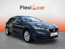 Cinzento Usado 2021 Seat Leon Style Sedan | € 19.390 (Preço justo)