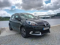 Preto Usado 2013 Renault Scénic III Monovolume | € 8.990 (Preço elevado)
