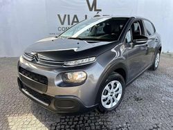 Cinzento Usado 2018 Citroën C3 PureTech Citadino | € 10.900 (Preço justo)