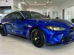 Azul Novo 2025 BMW M4 Comfort Edition Coupé | € 235.000