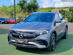Cinza Usado 2021 Mercedes EQA250 AMG line SUV | € 37.999 (Preço justo)