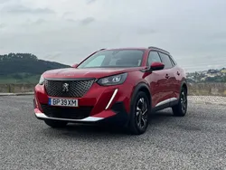 Vermelho Usado 2020 Peugeot 2008 Allure SUV | € 18.900 (Preço justo)