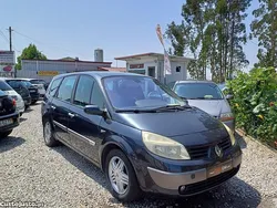 Cinza Usado 2005 Renault Grand Scénic II Monovolume | € 3.499