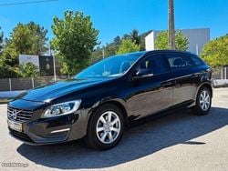 Preto Usado 2013 Volvo V60 Kinetic Carrinha | € 13.900 (Preço justo)