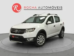 Branco Usado 2015 Dacia Sandero Prestige Citadino | € 9.499 (Preço elevado)