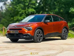 Laranja Usado 2021 Citroën e-C4 Feel Sedan | € 18.500 (Super Preço)