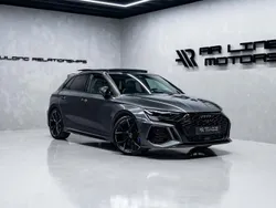 Cinzento Usado 2023 Audi RS3 Citadino | € 77.950