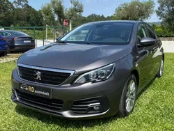 Cinza Usado 2018 Peugeot 308 Style | € 14.000 (Preço justo)