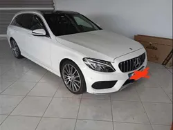 Branco Usado 2015 Mercedes 220 | € 23.800