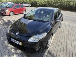 Preto Usado 2009 Renault Mégane III Citadino | € 5.999 (Bom preço)