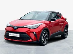 Vermelho (pintura metalizada especial) Usado 2023 Toyota C-HR SUV | € 31.250 (Preço justo)