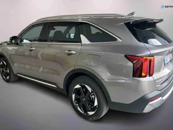 Cinzento Usado 2024 Kia Sorento SUV | € 59.990