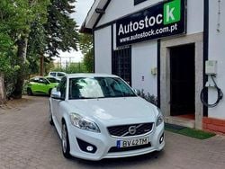 Branco Usado 2013 Volvo C30 R-Design Citadino | € 9.990 (Preço justo)